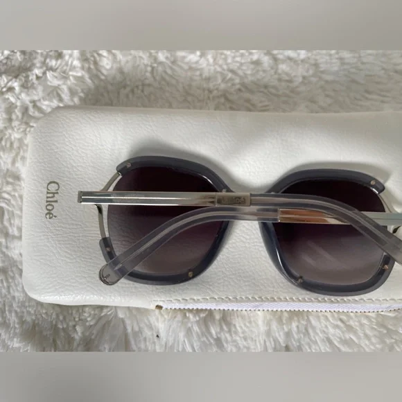 Chloe Sunglasses Model CE689S - Picture 4 of 6